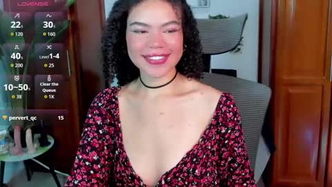 Vaiolet online show from March 2, 3:30 pm