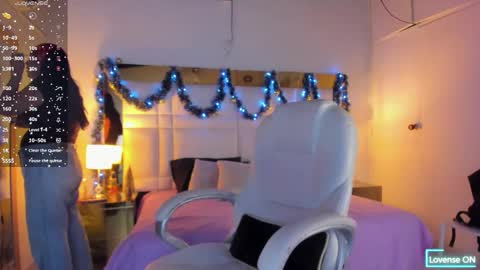 Sienna  online show from December 23, 11:14 am