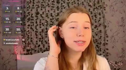 Snapshot of silent_princesses chatting on September 9, 4:56 am Chloe online show from September 9, 4:56 am