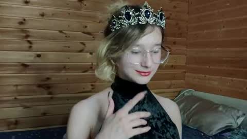 Kate online show from June 11, 7:54 pm