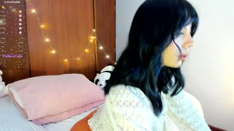 Silvanna online show from December 4, 3:10 pm