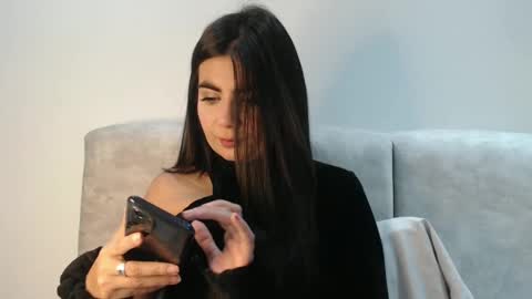 Snapshot of silviecollins chatting on October 1, 1:21 am Silvie online show from October 1, 1:21 am