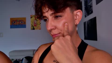 Sim. online show from November 12, 8:51 pm