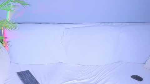 Snapshot of sinful_helena chatting on September 16, 4:20 am sinful_helena online show from September 16, 4:20 am