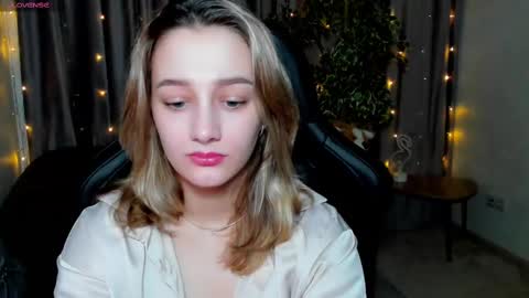 Snapshot of sinty_noria chatting on March 10, 1:12 am Sinty Noria online show from March 10, 1:12 am