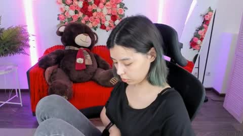 Si online show from May 22, 1:58 am