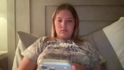 skiimaskabby online show from June 16, 4:46 am