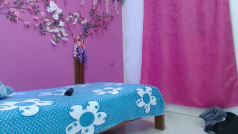 barbi online show from February 3, 1:05 am