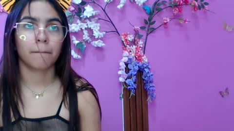 sofia online show from January 10, 2:33 pm