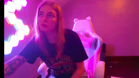 Sky  online show from March 7, 2:51 am