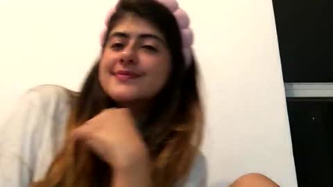 Skyler online show from December 5, 5:51 am