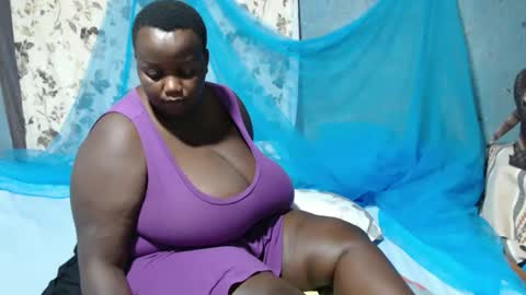 sheliah online show from October 23, 5:24 am