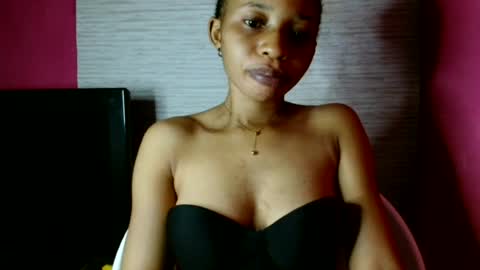 slimass31 online show from June 15, 6:35 am