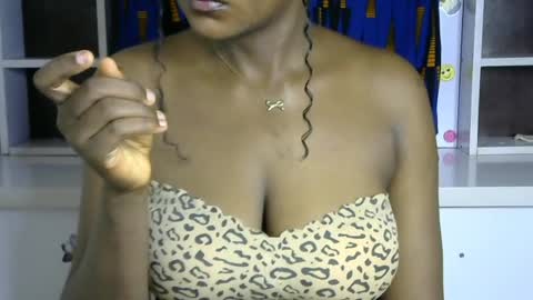 sluttx_choco online show from April 10, 10:27 pm