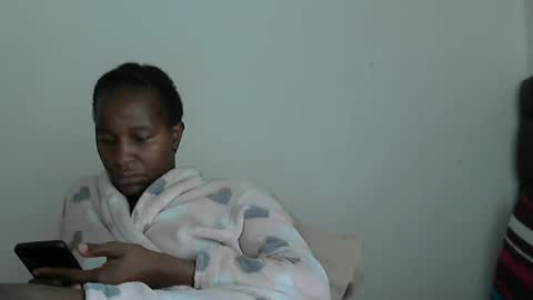 sluttylaura18 online show from December 31, 6:59 am