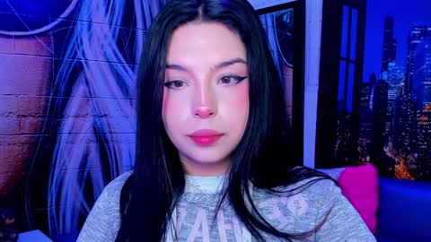 Mariana Torres online show from December 7, 1:18 pm