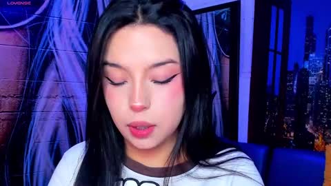 Mariana Torres online show from December 9, 2:06 pm