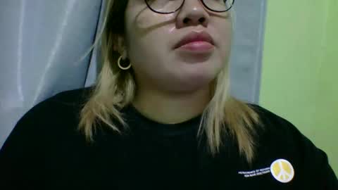 Lovewella online show from November 2, 2:20 pm