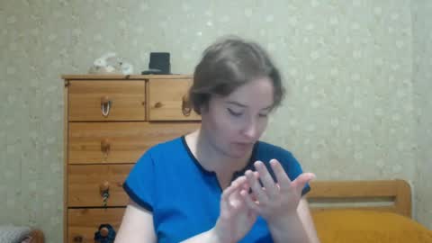 smart_rose online show from April 9, 6:24 pm