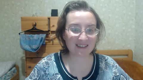 smart_rose online show from December 14, 9:31 pm