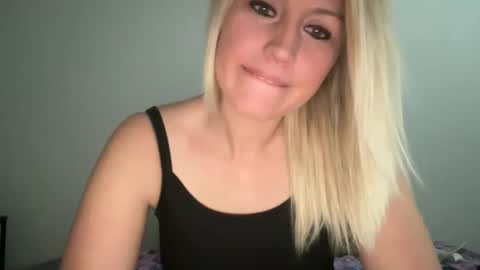 smexxii93 online show from December 27, 8:50 pm