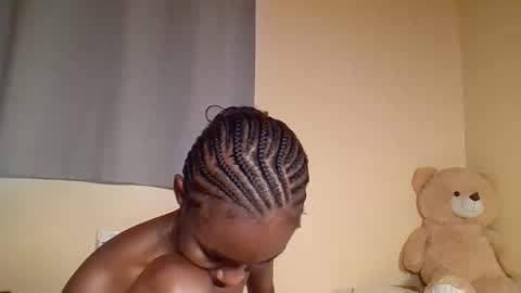 Snowie eyes online show from January 19, 12:56 pm