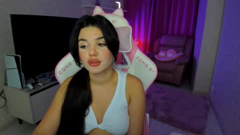 snowingwinter online show from November 16, 7:36 pm