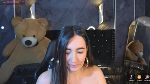 soffi_betacur_b online show from October 18, 8:10 pm