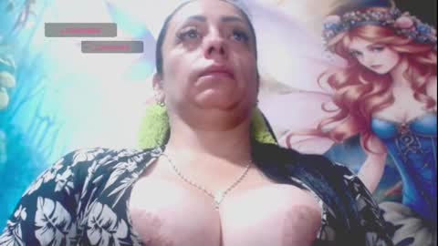 soffi_ruiz online show from January 28, 2:43 am