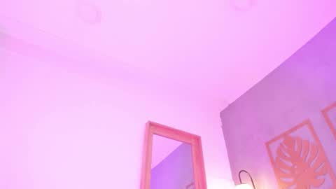 S O F I online show from December 13, 10:48 pm