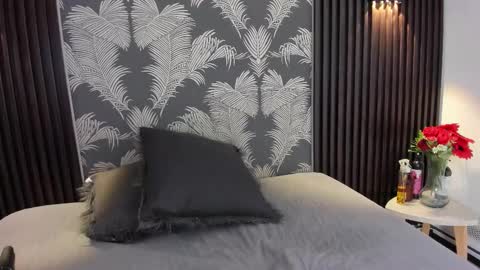 SOFIA online show from February 3, 1:27 am