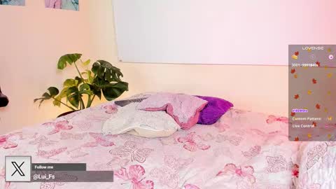 call me L U  online show from November 1, 10:19 am