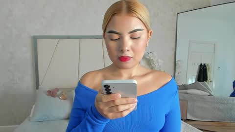Sofia mar14 online show from June 2, 12:22 am