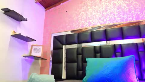 Sofia online show from November 11, 3:13 am