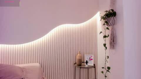 SOFIA online show from February 26, 7:35 pm