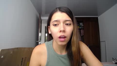 sofiahenao2 online show from October 19, 7:49 pm