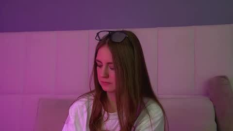 Sofia online show from February 6, 6:33 pm