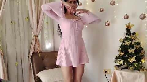 Sofi Bella online show from December 22, 7:50 pm