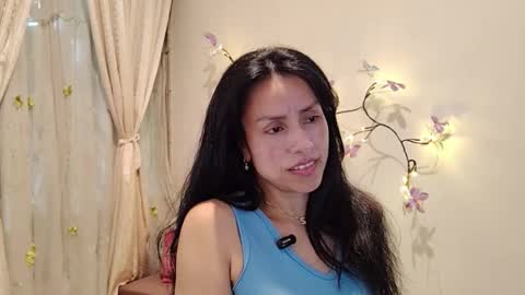 Sofi Bella online show from March 13, 8:10 pm