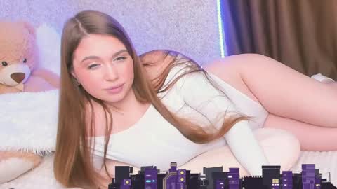 Snapshot of sofie__evans chatting on March 2, 1:47 am Sofie Evans online show from March 2, 1:47 am