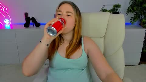 sofii_darling online show from March 6, 6:58 pm