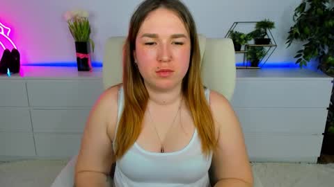 sofii_darling online show from March 11, 8:55 pm