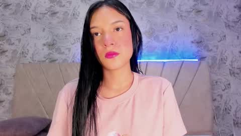 SofiLuxurya online show from October 21, 11:14 am