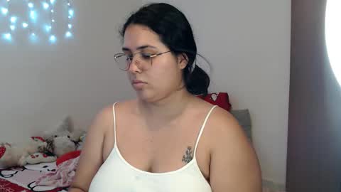 Snapshot of sofimabelnasty19 chatting on October 26, 2:07 am sofi online show from October 26, 2:07 am