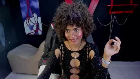 sofyyadamss online show from March 17, 4:49 am