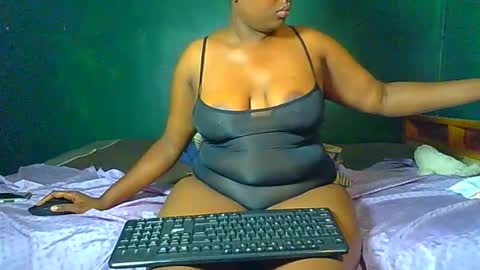 Solly bunny online show from April 6, 2:11 am