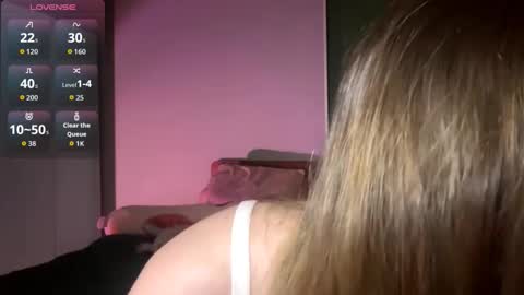 Ellie online show from February 24, 5:11 pm