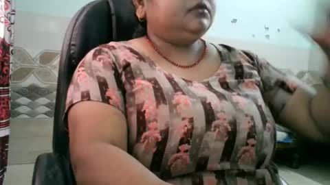 soni88888 online show from May 19, 4:41 am