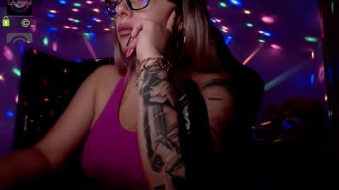 Snapshot of sonyadevon chatting on September 26, 4:10 am Sonia online show from September 26, 4:10 am