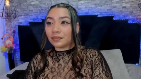 Sophia  online show from April 1, 1:41 pm